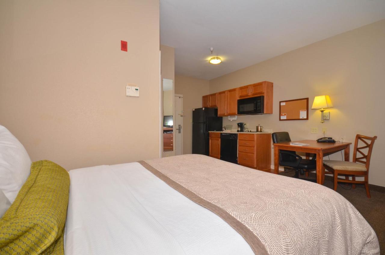 Candlewood Suites Clarksville By Ihg Exterior photo